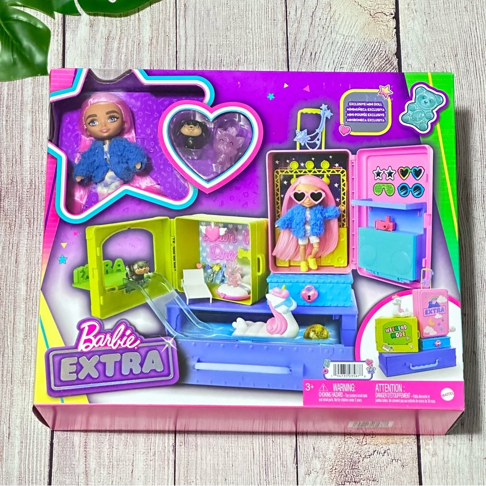 Barbie Extra Pets & Minis Playset with Exclusive Doll NEW
